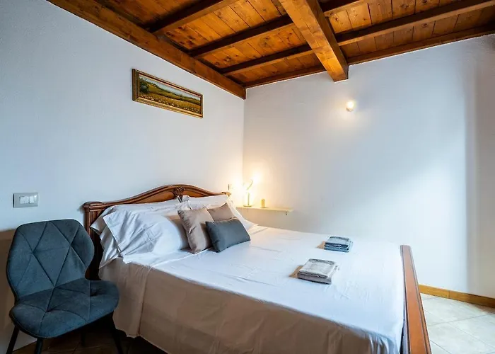 New With Private Parking, 5 Min To The Lake, Wifi *